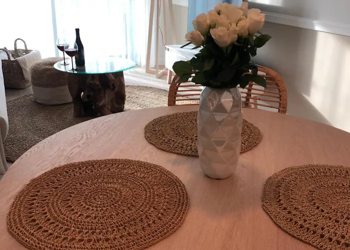 Black Pearl Center *